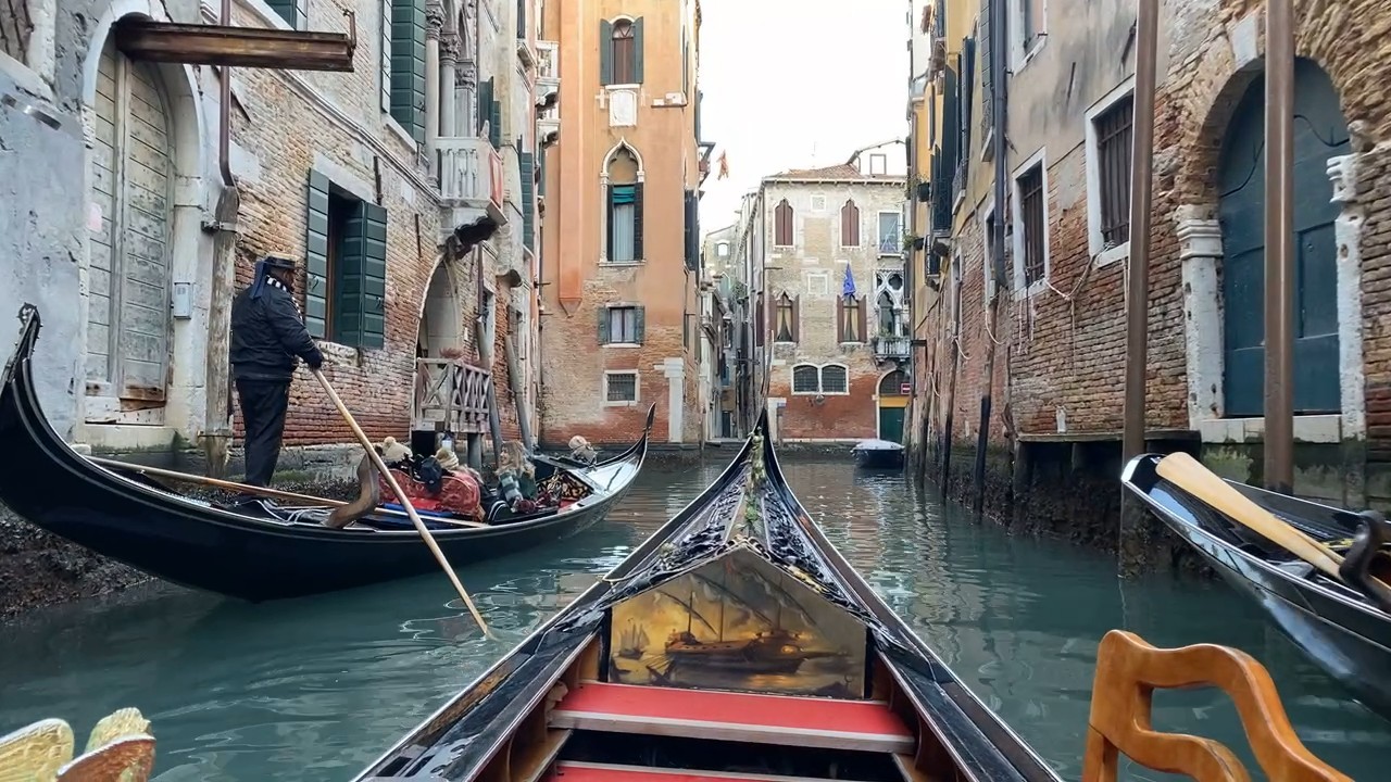 Front view from a gondola